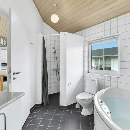 Gorgeous In With Wifi Ferienhaus