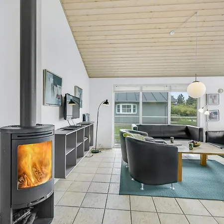 Gorgeous In With Wifi *